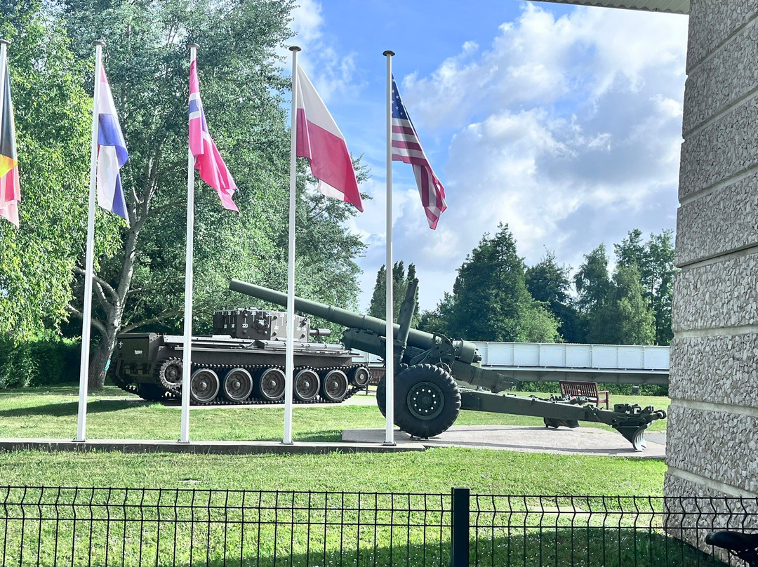 Pegasus Bridge-Ranville必去景点