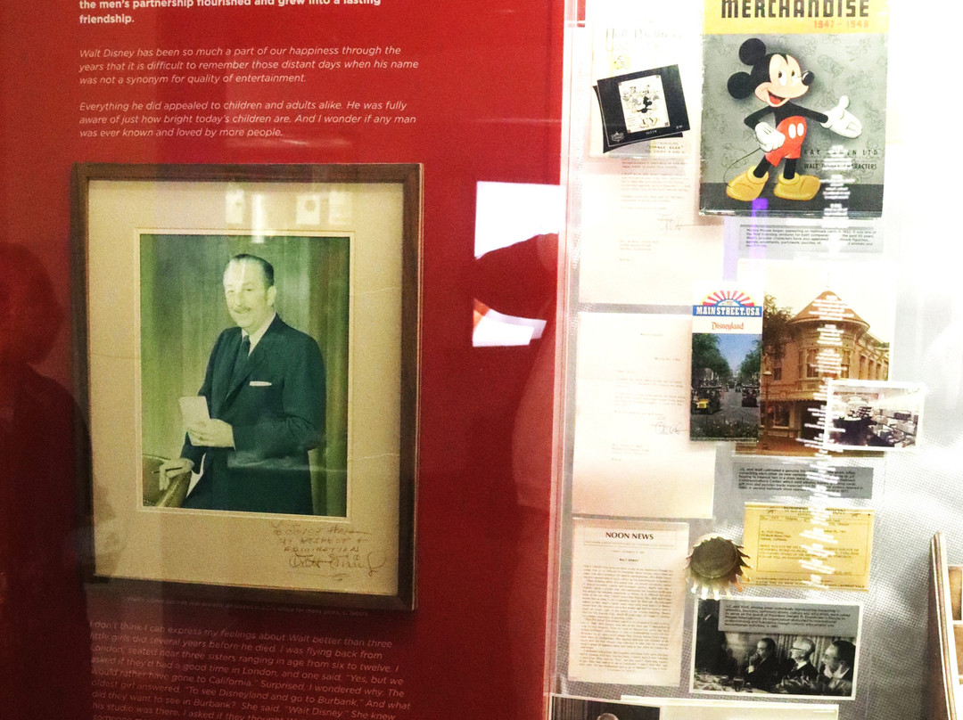 Hallmark Visitors Center-堪萨斯城必去景点