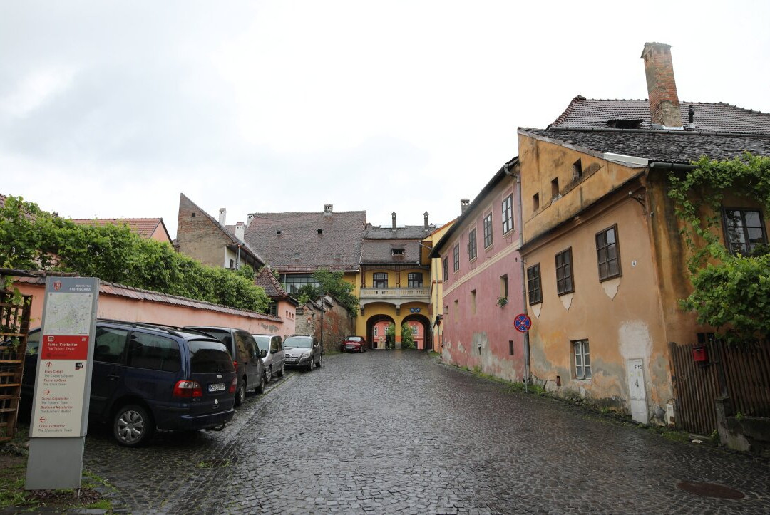 Catherine's Gate-锡吉索拉必去景点