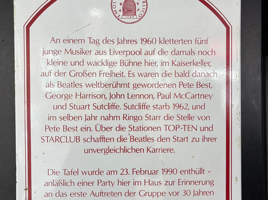 Robin and the Tourguides-汉堡必去景点