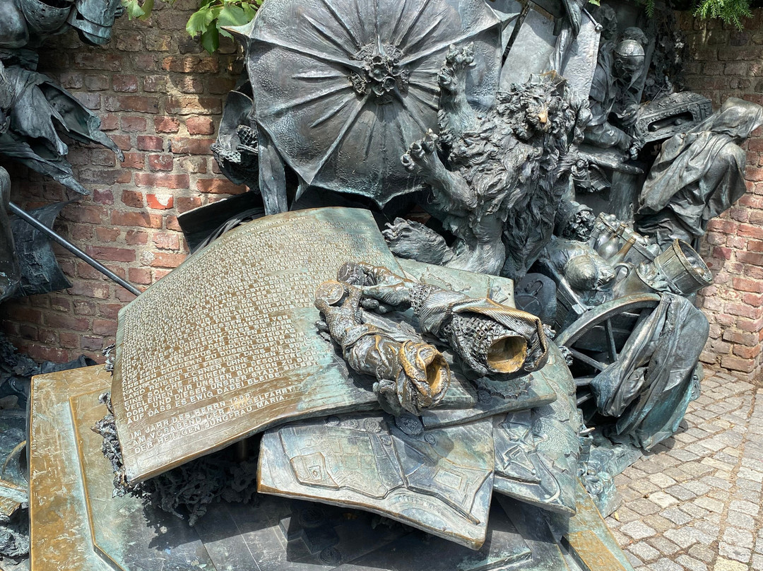 Stadterhebungsmonument-杜塞尔多夫必去景点