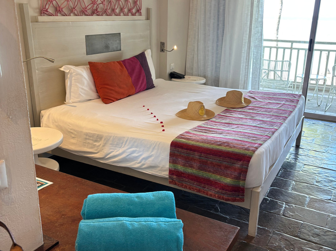 奥拉纳海滩酒店主图