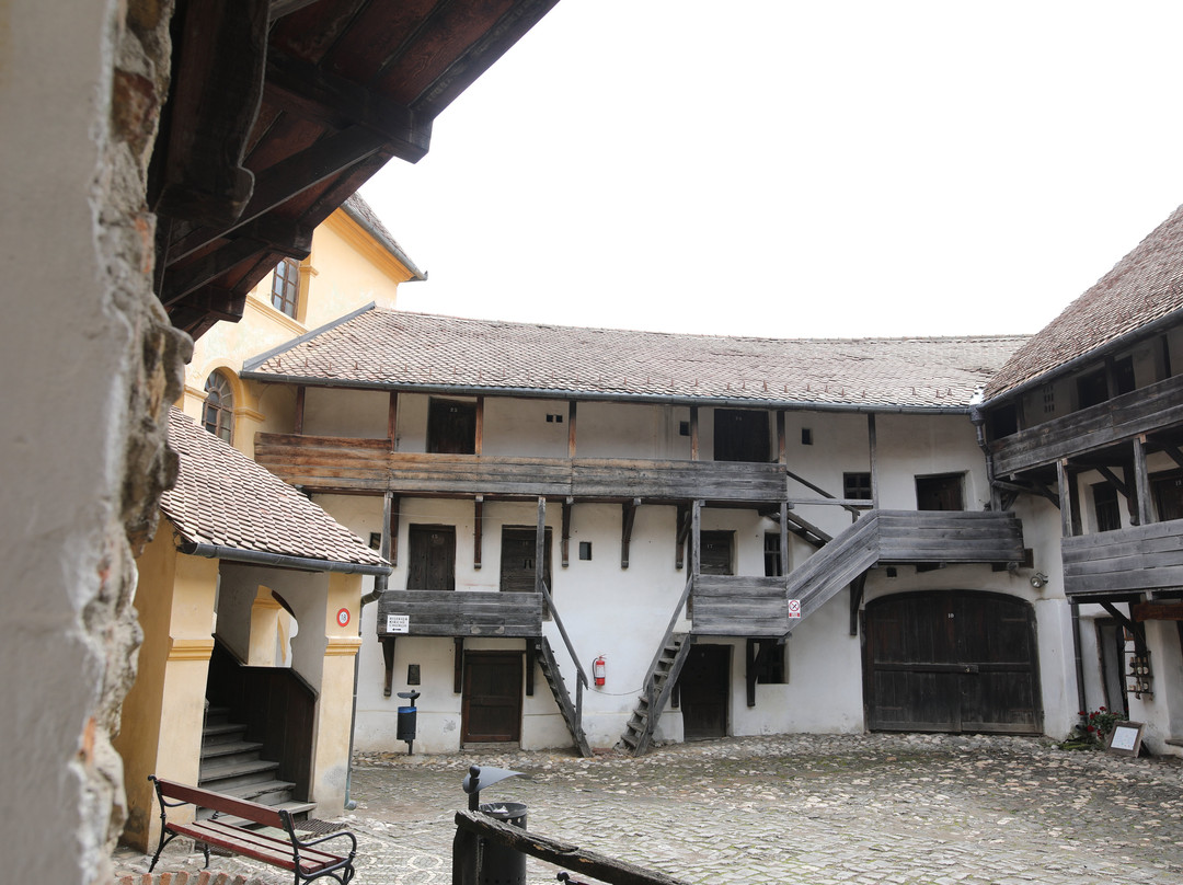 Fortress of Prejmer/Tartlau-Prejmer必去景点