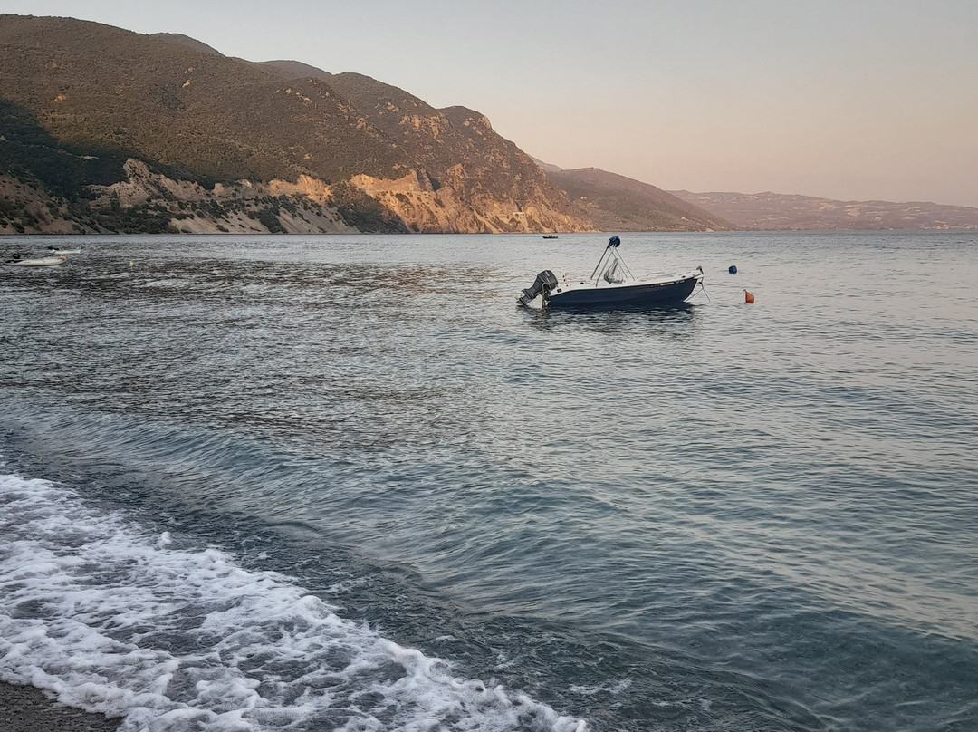 伊利亚马雷酒店主图