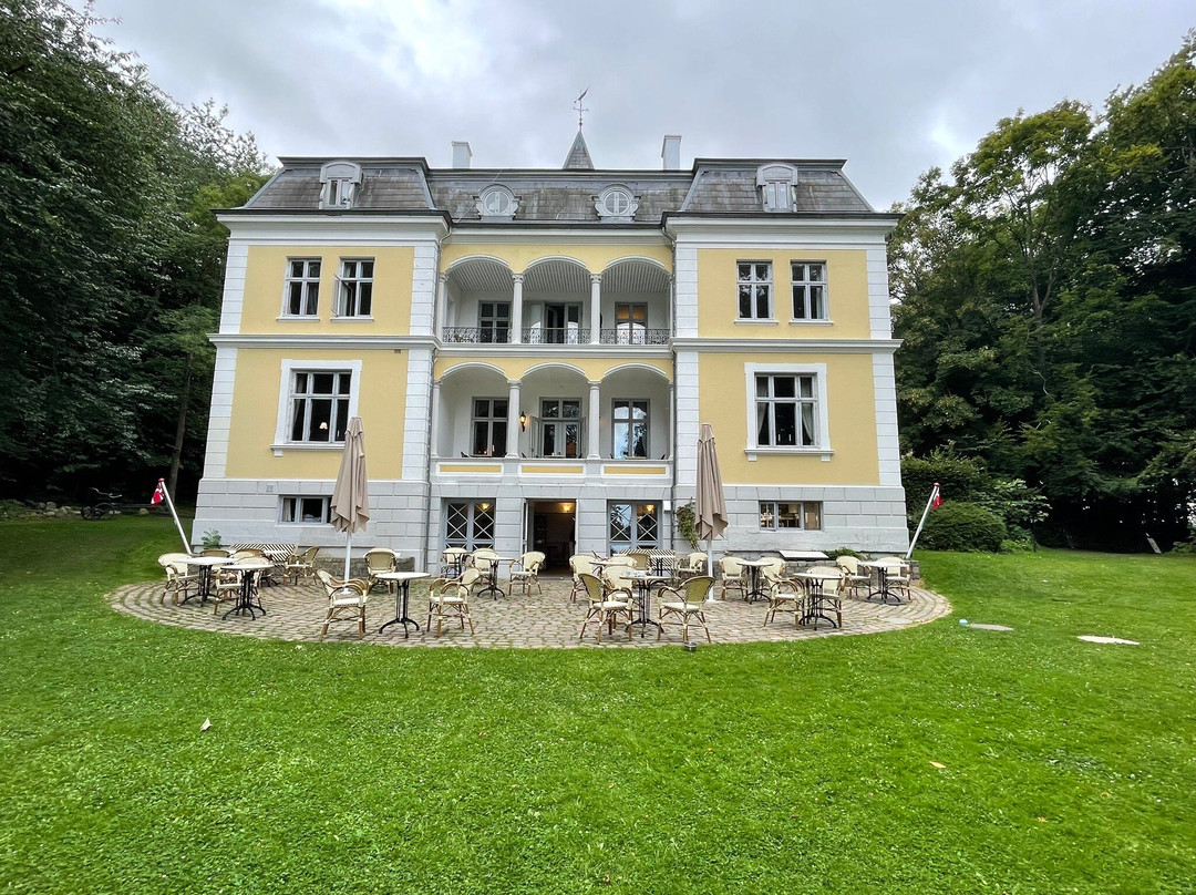 里斯朗德舒洛特酒店主图