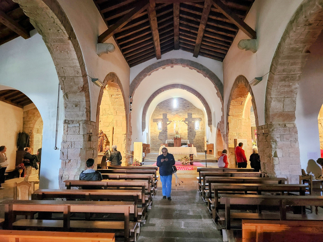 Church of Santa Maria-Pedrafita do Cebreiro必去景点