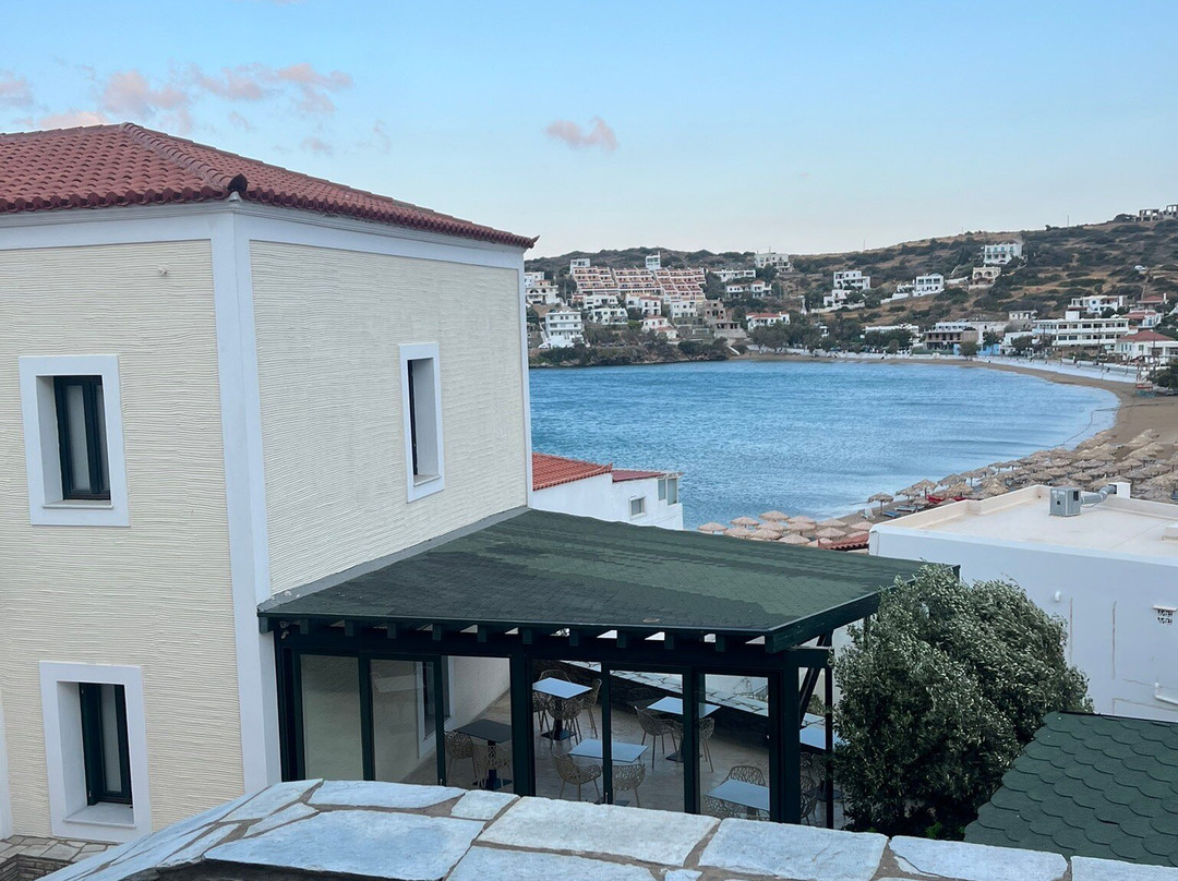 Krinos Suites Hotel主图