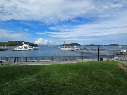 Pedego Electric Bikes Bar Harbor-巴港必去景点