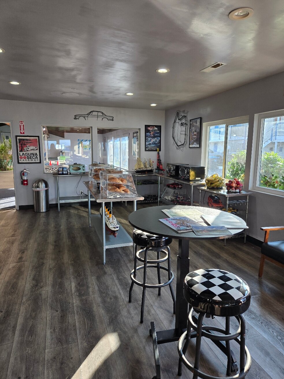 Coast Riders Inn-官方