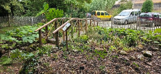 Alaije-Brantome en Perigord City必去景点