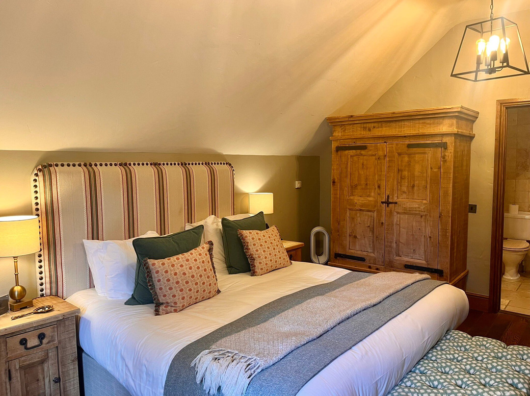 Newbridge on Usk主图