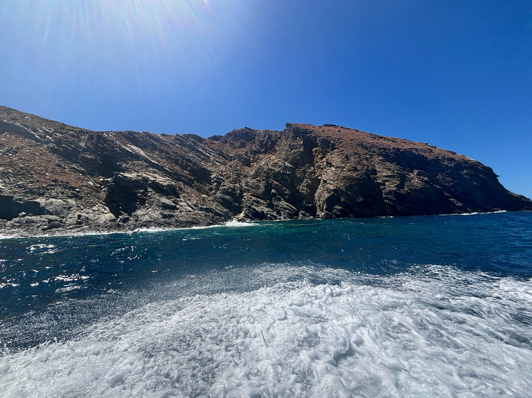 Rent a Boat - Manousakis Marine-雷斯蒙必去景点