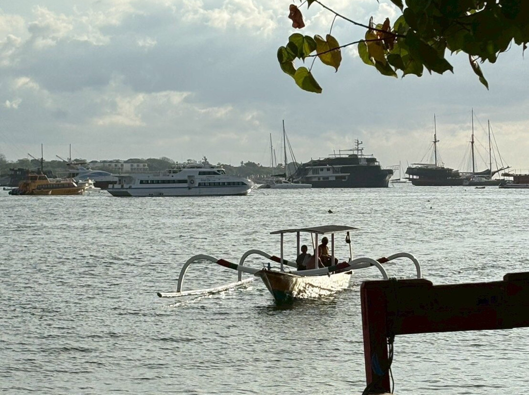 Agu Bali-Serangan必去景点