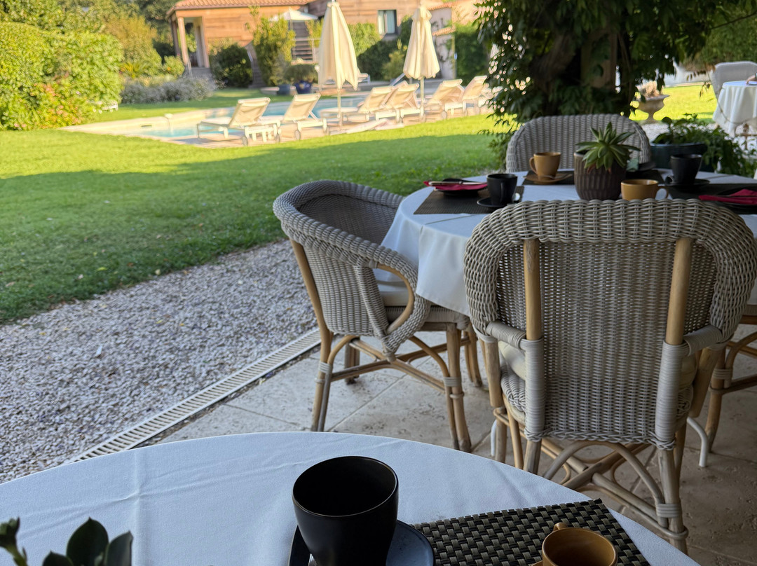 卫杰玛尔维酒店主图