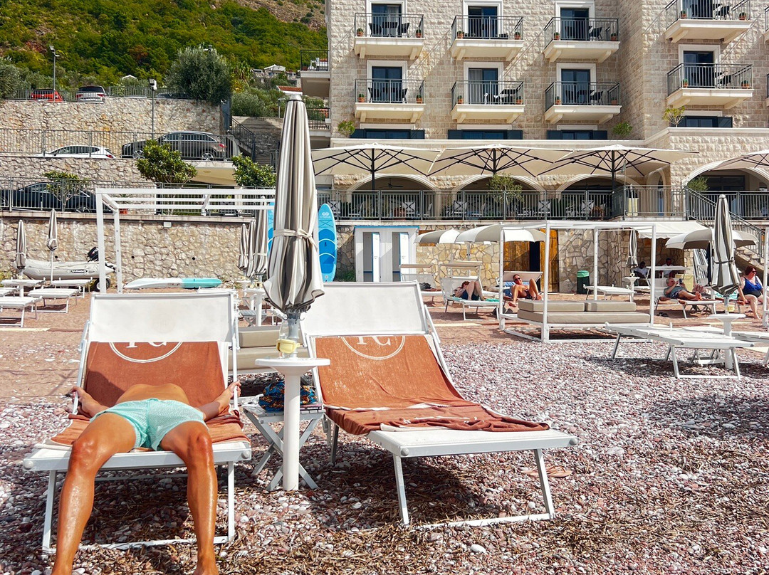 Hotel California By Aycon