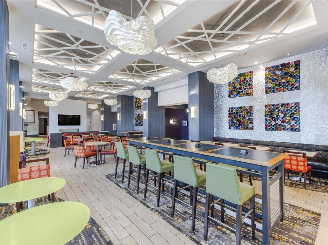 Hampton Inn & Suites Raleigh-Durham Airport-Brier Creek主图