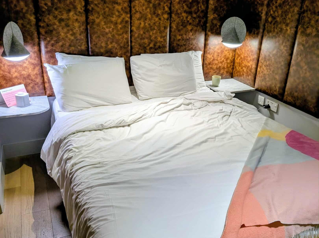 Eden Locke, George Street主图