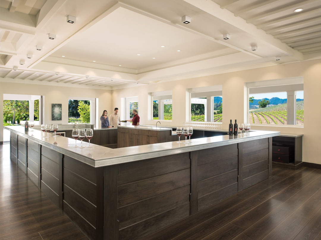 JUSTIN Vineyards & Winery-帕索罗布尔斯必去景点