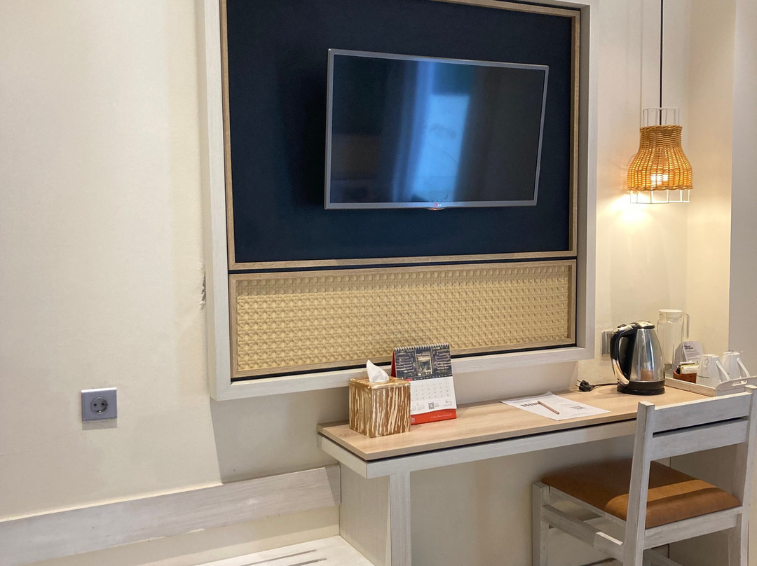 Swiss-Belcourt Lombok主图