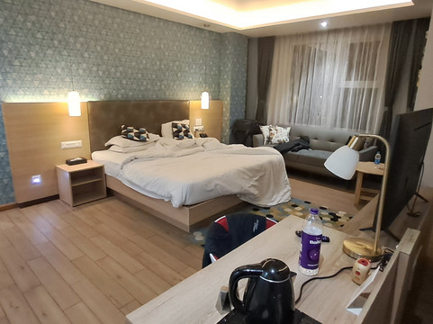 Aurora Boutique Hotel