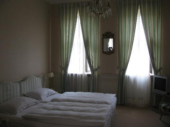 Café Burger-palais主图