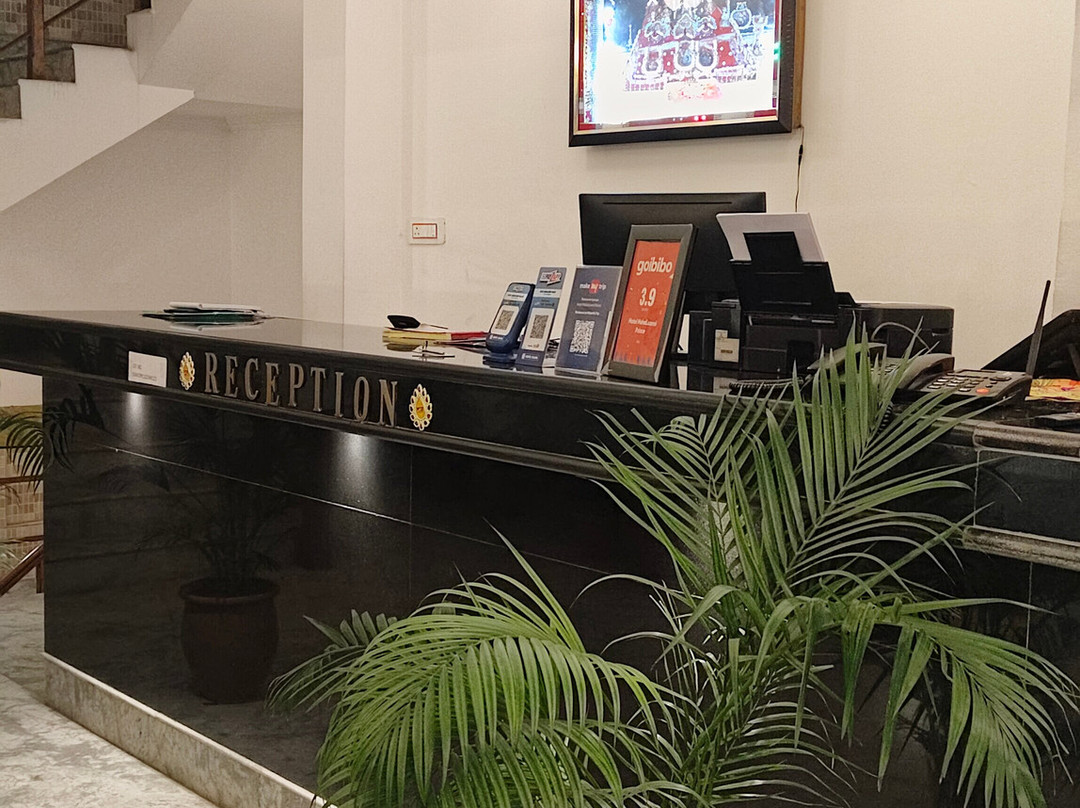 Hotel Maha Luxmi Palace主图