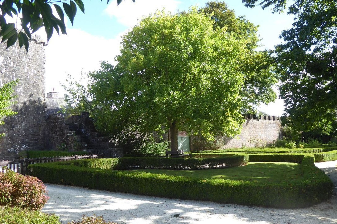 Laugharne Castle-喀麦登必去景点