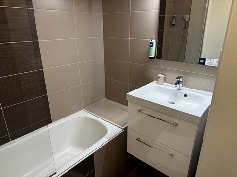 Hotel Lodge La Valette主图