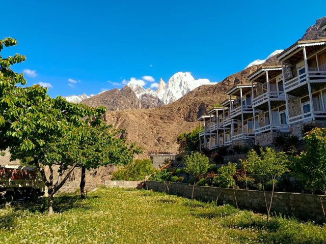 Eagle's Nest Hotel-官方