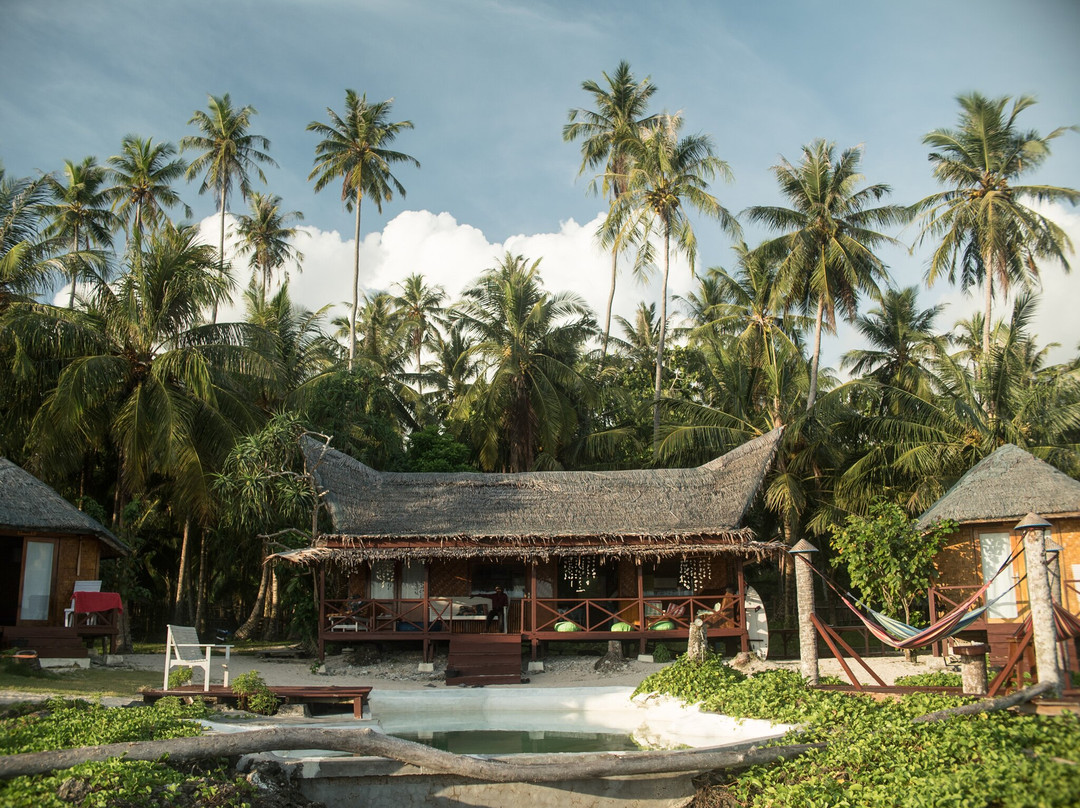 席慕勒冲浪旅馆