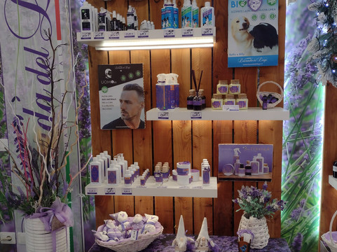 Lavanda del Lago-Moniga del Garda必去景点