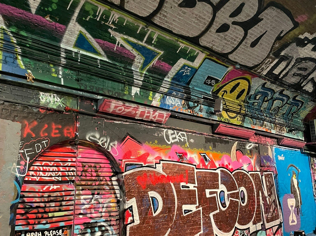 Leake Street Arches-伦敦必去景点