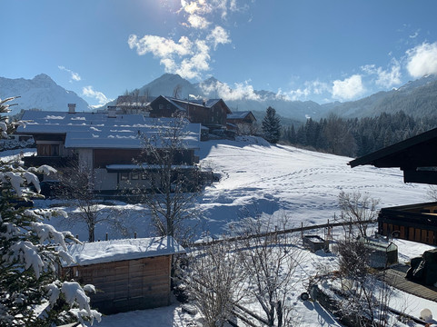 阿潘松尼酒店主图