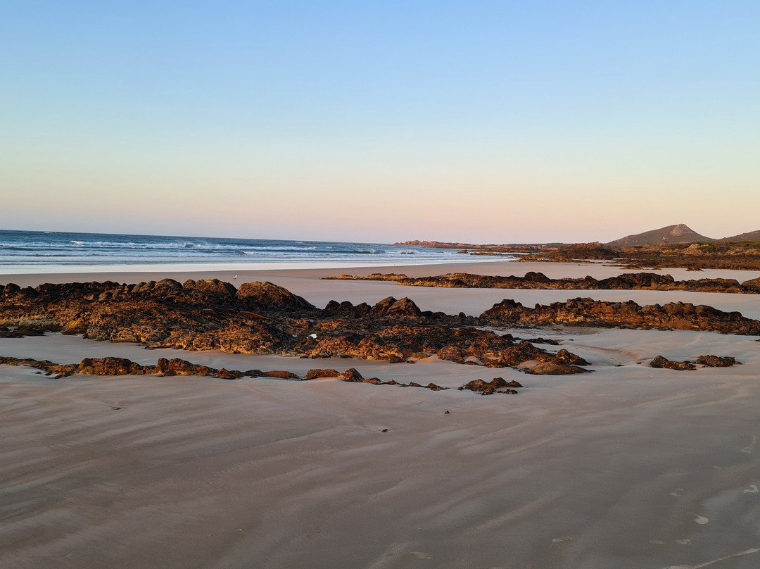 Rocky Cape Retreat主图