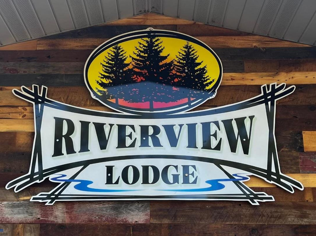 Riverview Lodge