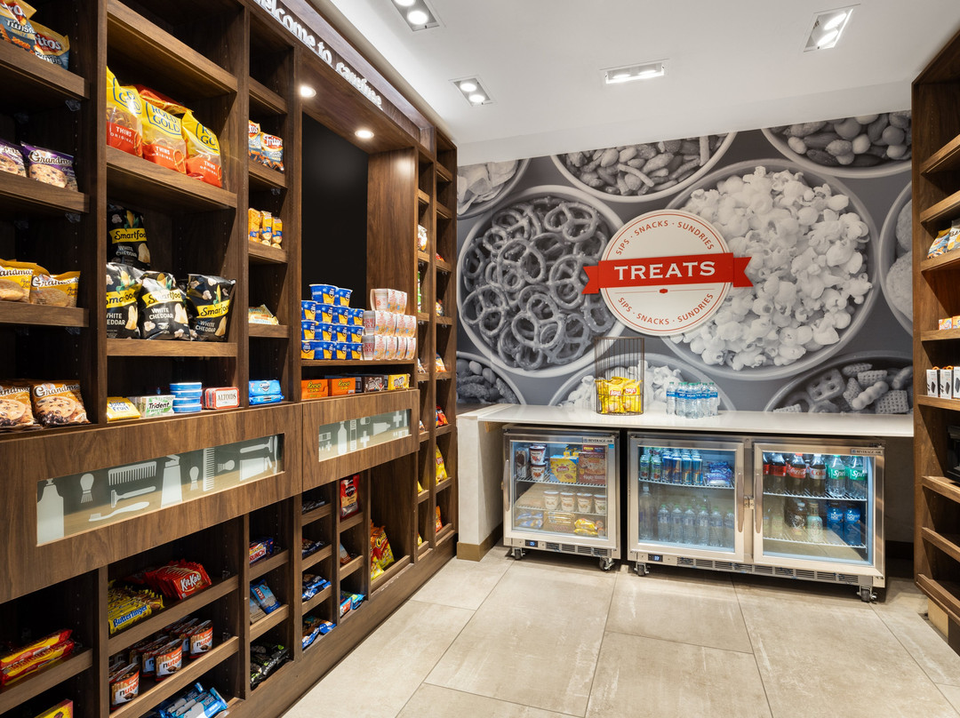 无忧无虑欢朋酒店