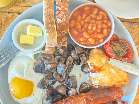 马车房酒店主图