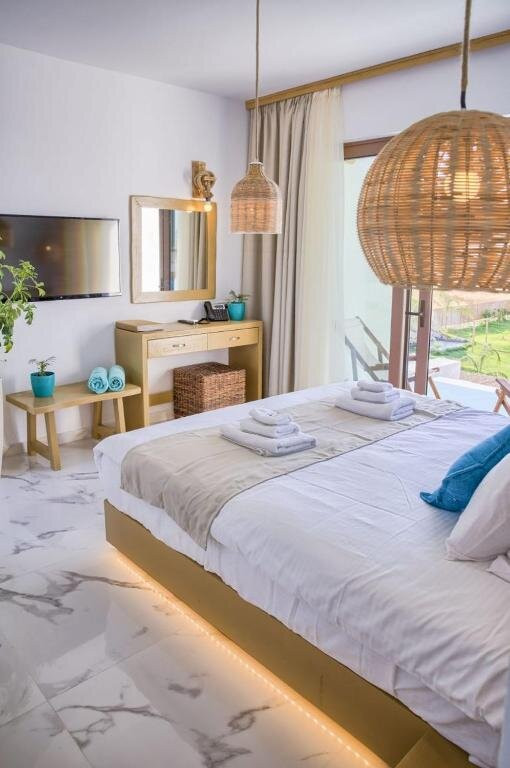 Alia Suites And Spa