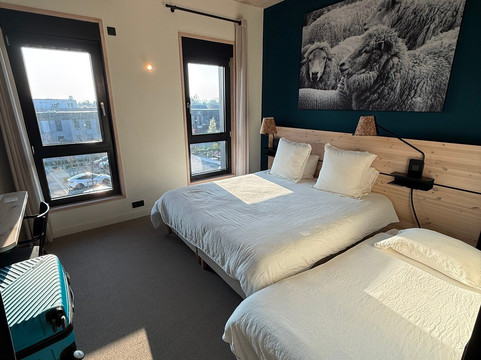 贝尔凯尔酒店主图