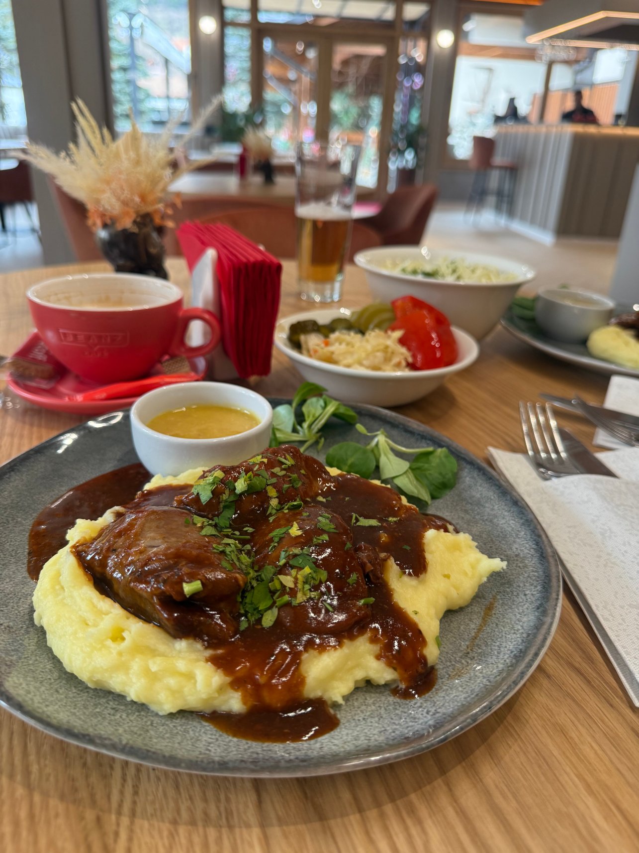 Popasul LU' Vodă-官方