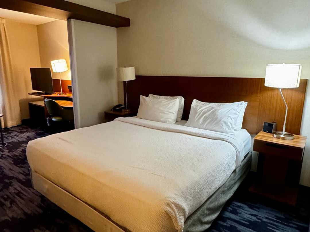 Fairfield Inn & Suites St. Louis Pontoon Beach/Granite City, IL主图