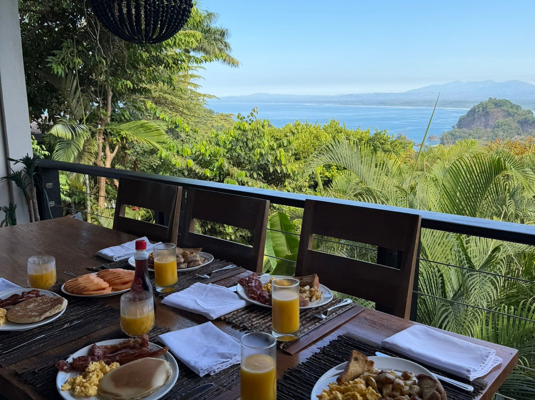 图莱马尔豪华度假屋主图