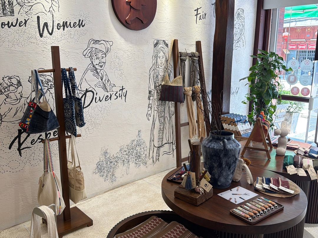Her Works Vientiane Flagship Store-万象必去景点