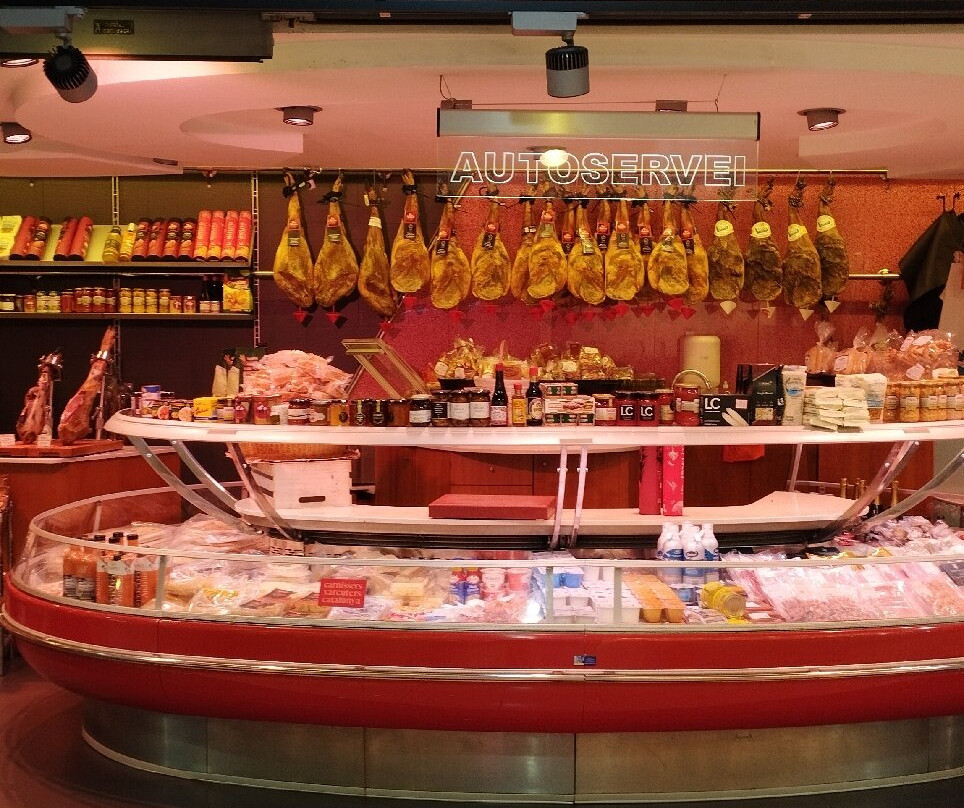 Mercat 11 de Setembre-巴巴拉山谷必去景点
