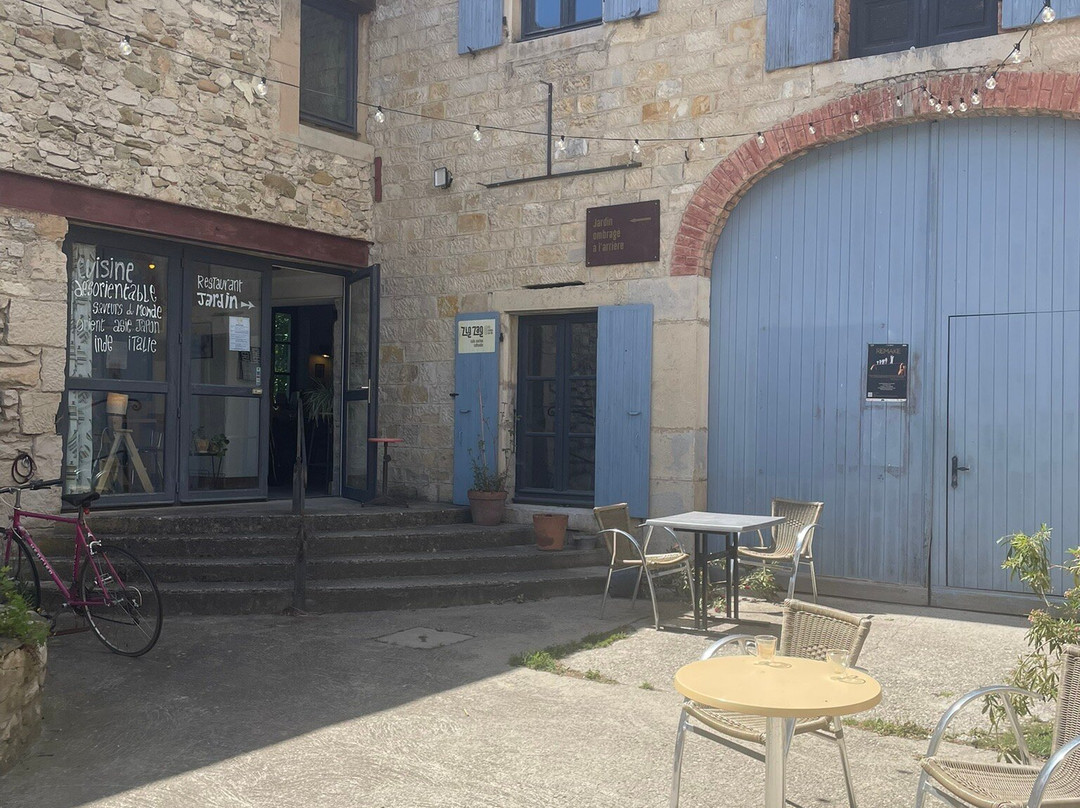 Zig Zag Café