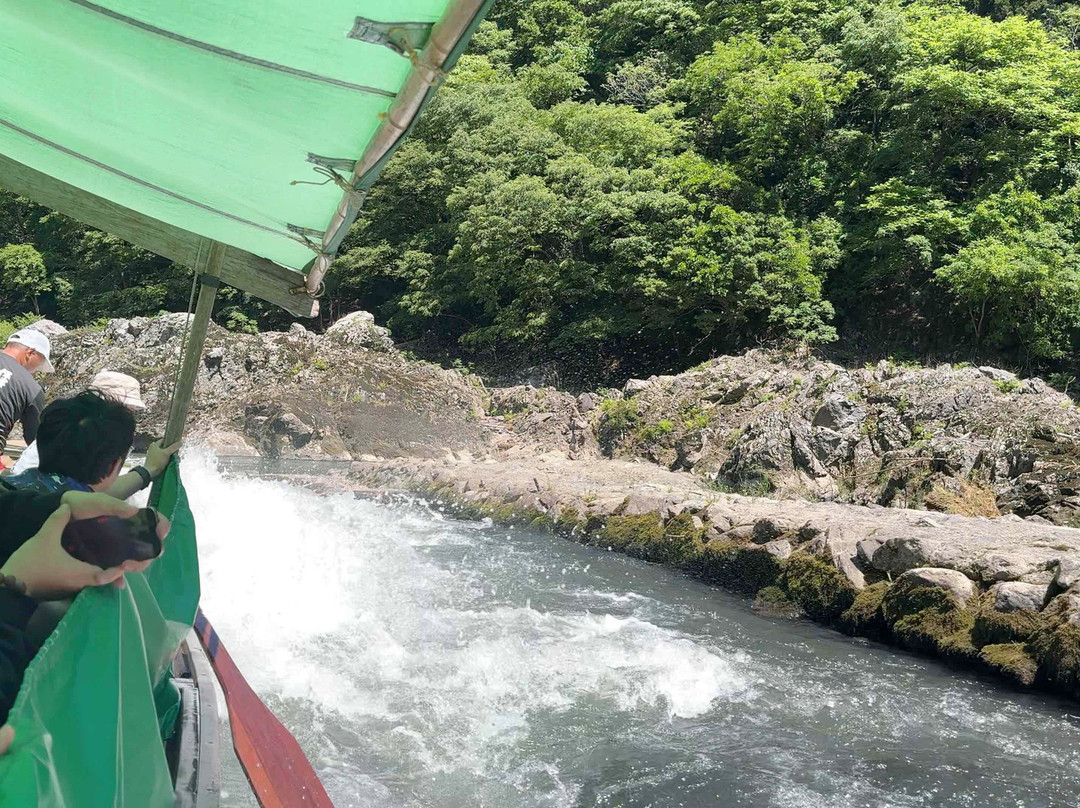 Hozugawa River Boat Ride-龟冈市必去景点
