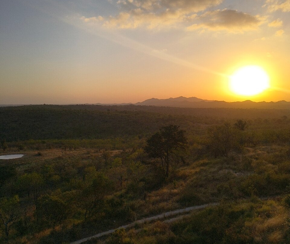 Milima Big 5 Safari Lodge主图