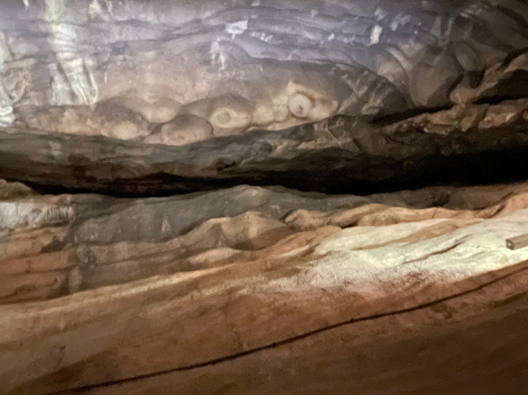 Grottes de Baume-les-Messieurs-Baume-les-Messieurs必去景点