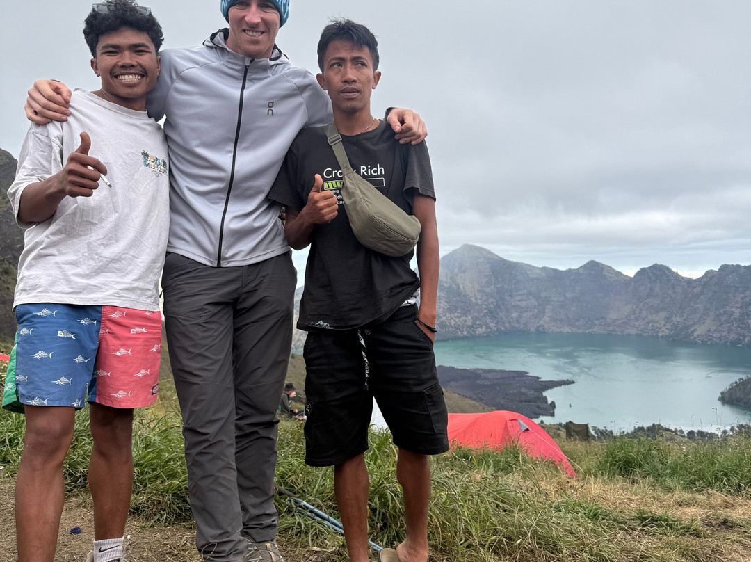 Harry Rinjani Trekking-Senaru必去景点