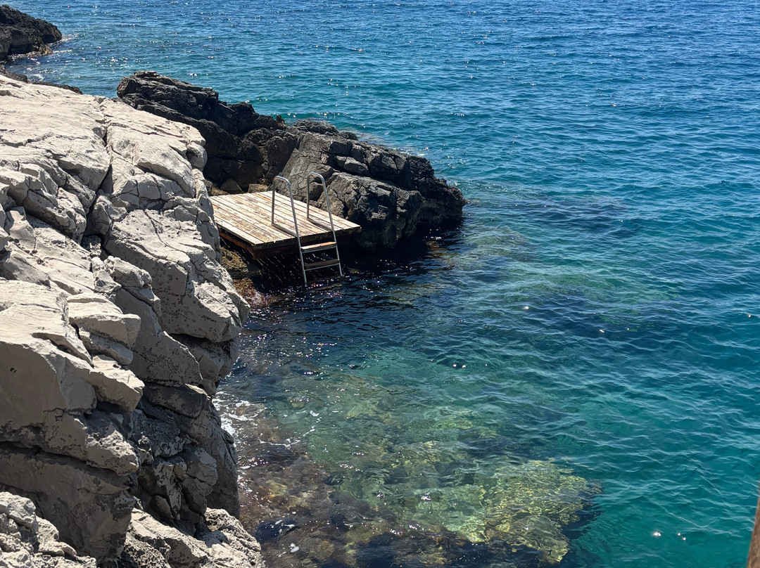 Rups Beach Club Fethiye-蝴蝶谷必去景点
